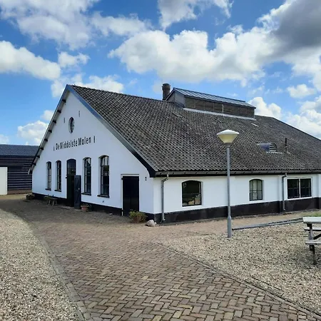 Near Hoge Veluwe National Park Chalet *